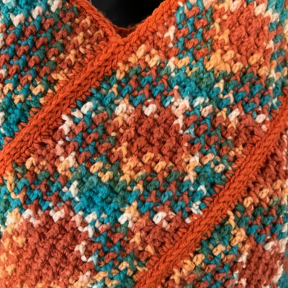 Crochet Bag With Wooden Handle Handcrafted - Picture 5 of 11